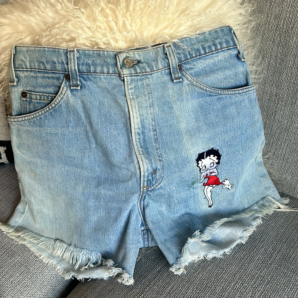 Extremely Rare Vintage TOO CUTE Betty Boop doggie Shorts ! - Picture 3 of 6